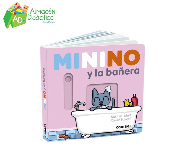 MININO EN LA BAÑERA